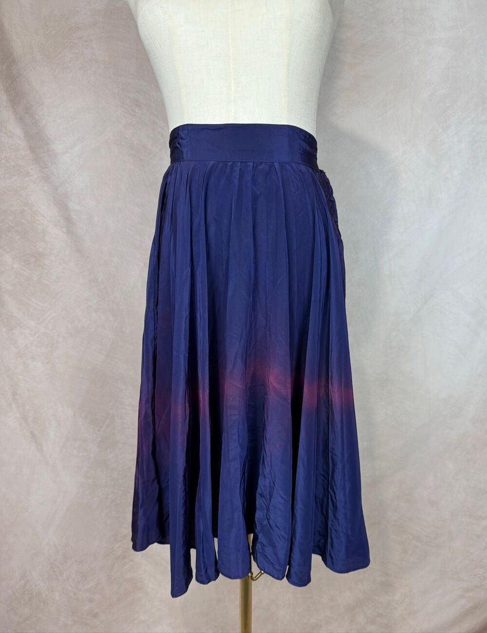 Vintage 1940s Full Swing Skirt Size Small READ AS IS